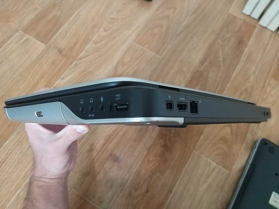 Продавам 2 Лаптопа на марките (Dell и HP) Втора ръка.