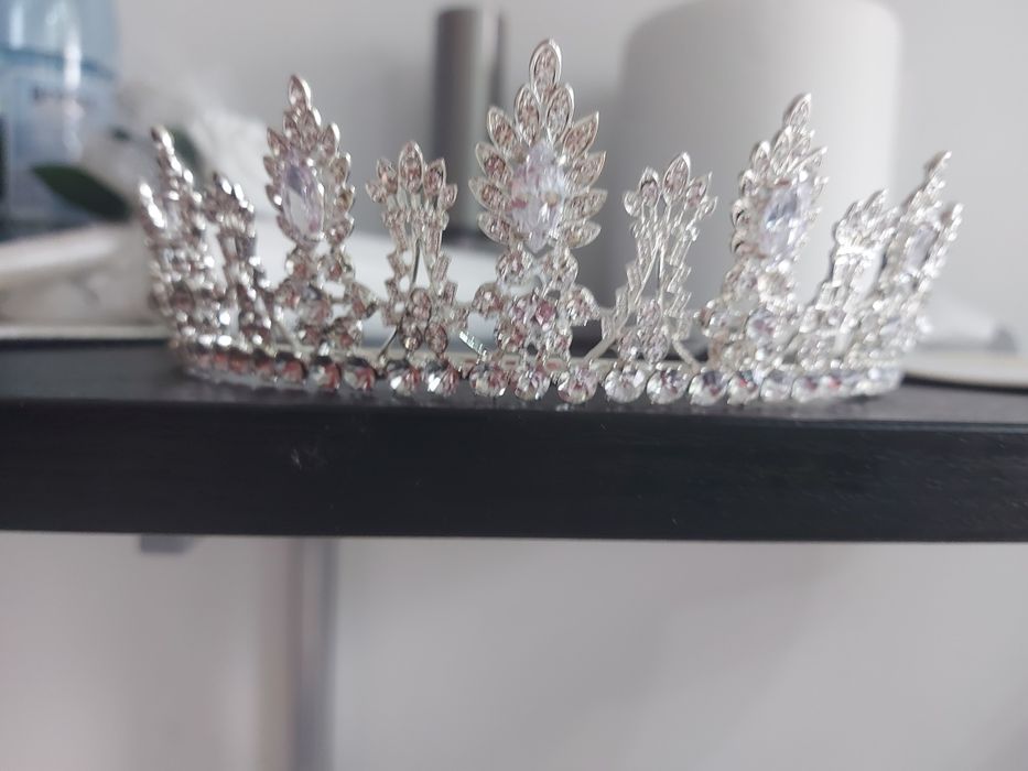 Diadema mireasa cu pietre