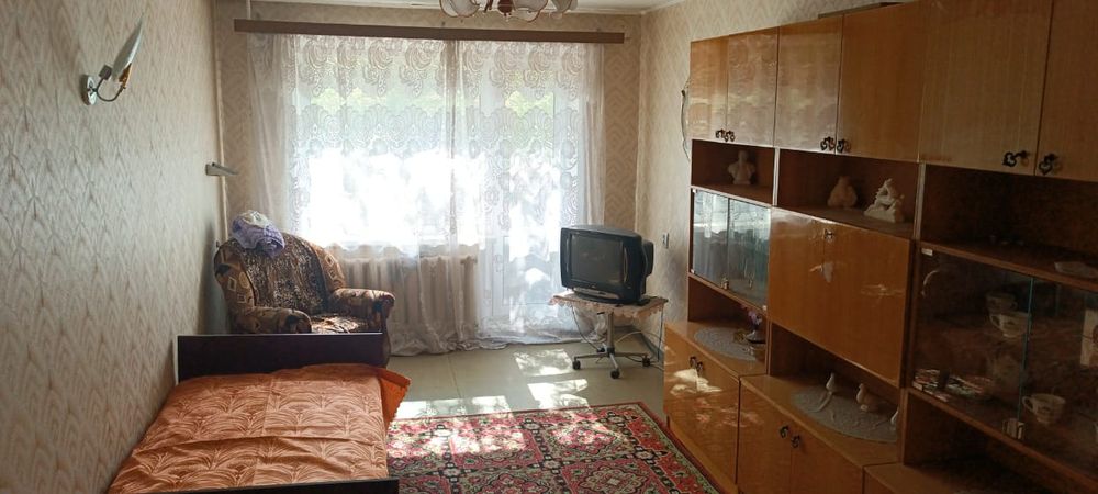 Продаётся 2-х комнатноя квартира