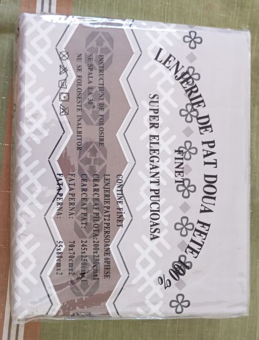 Lenjerii de pat noi , calitate la preț mic 70 lei.
