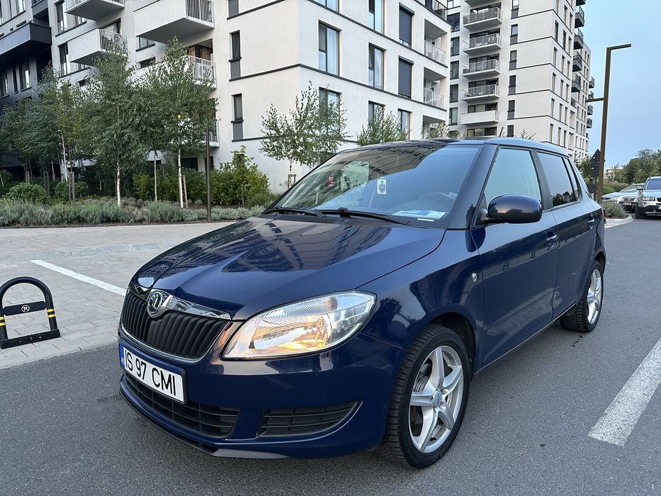 Skoda Fabia an 2015*Diesel 1,6tdi Euro 5*Proprietar Acte  la zi*Cumparata de noua de la Skoda Romania*