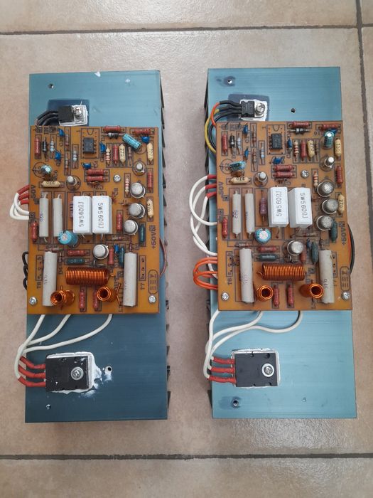 2 module amplificare Quad 405 100W