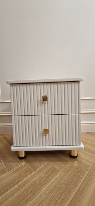 Продаётся прикроватная тумба