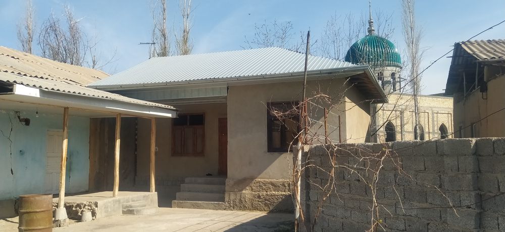 Uy sotiladi! Bo'stonliq tumani