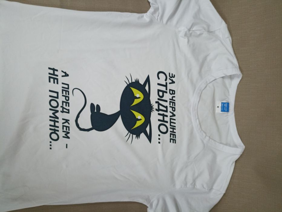 Футболки новые продам