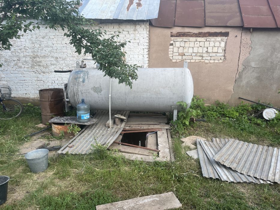 Продам емкость( чан для воды)