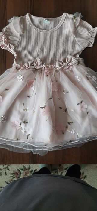 Продам целый пакет вещей для девочек