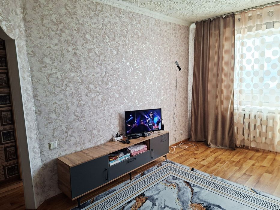 Сдам 1 ком квартиру посуточно