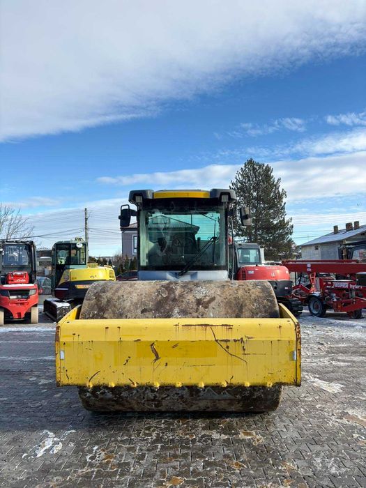 Валяк Dynapac CA3500D