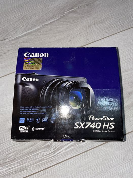 Canon  PowerShot SX740 HS