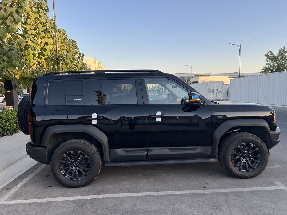 BYD Leopard 5 Full 4 WD