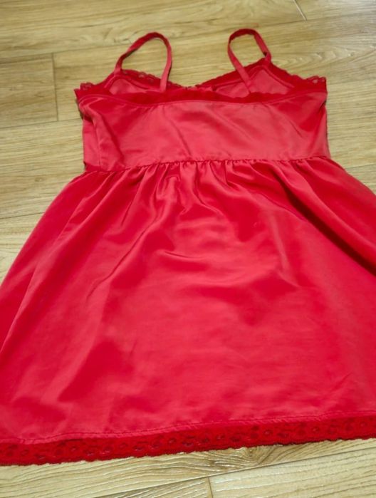 Rochiță damă marca H&M