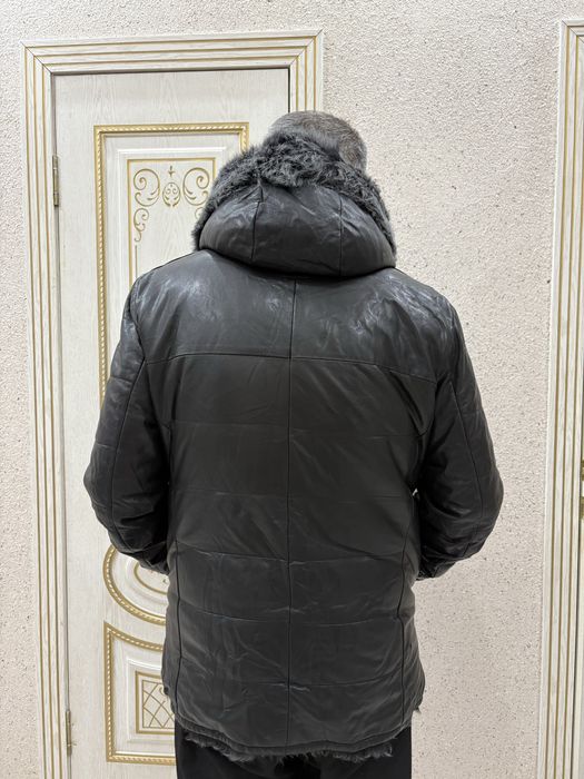 Продам коженная куртку ( нотуральная кожа)