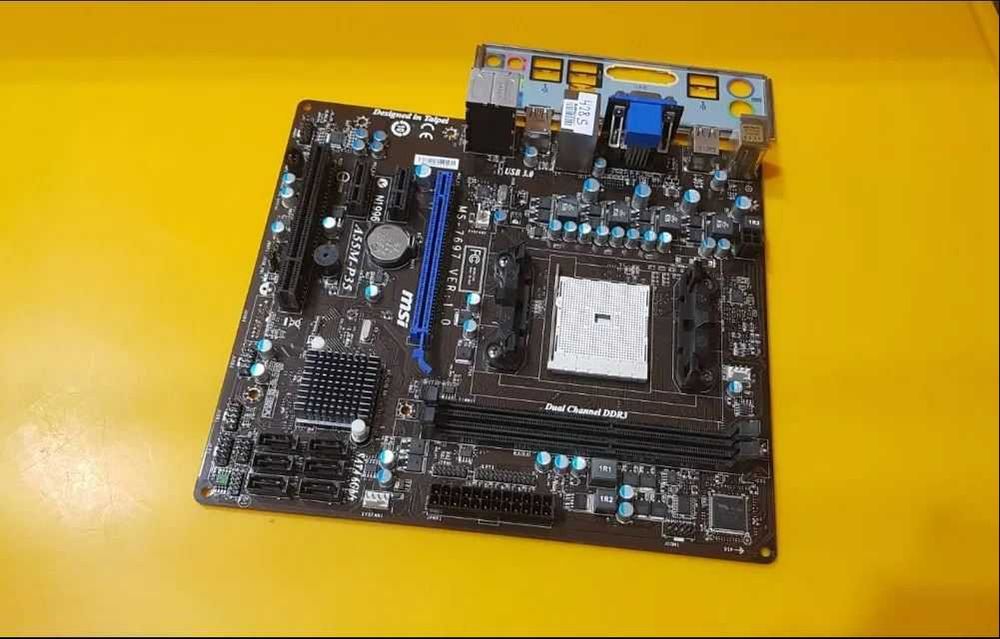 428S.Placa De Baza MSI A55M-P35,2xDDR3,Socket FM1