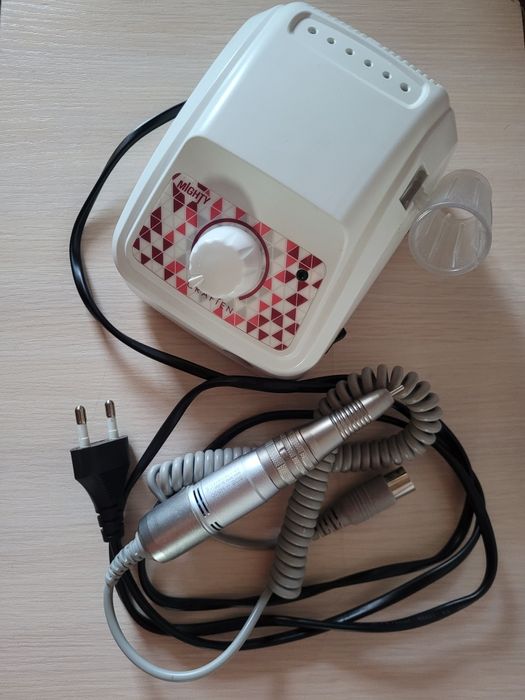 Машинка для маникюра