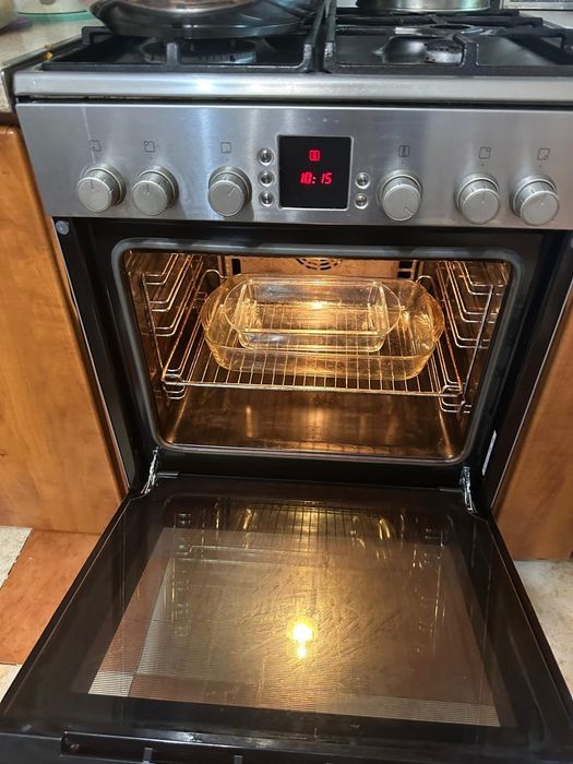 Продам газовую плиту Bosсh