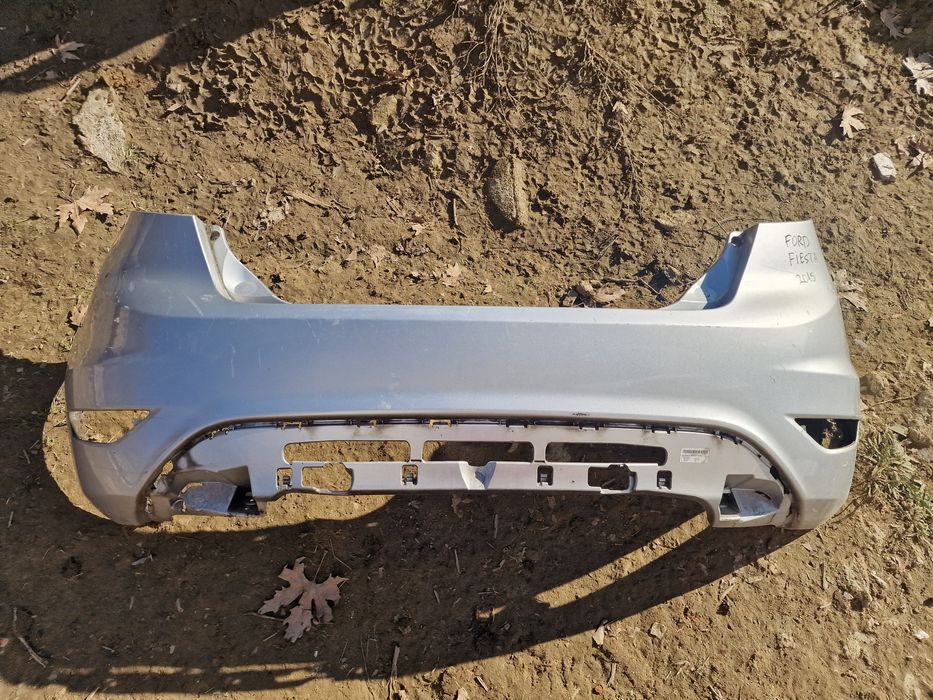 FORD  FIESTA 2014  задна броня 3бр