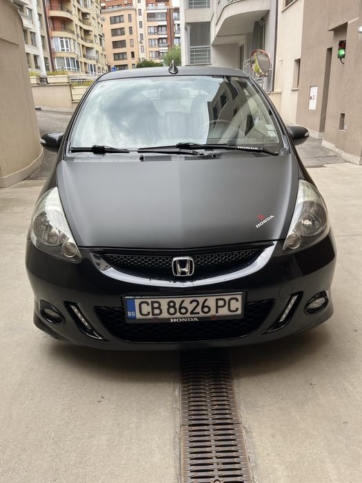 Продавам Honda Jazz