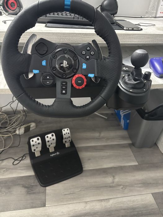 volan logitech29 +schimbator