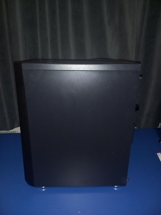 Gaming настолен компютър Serioux, Intel® Core™ i5-9400F, 8GB DDR4, 480