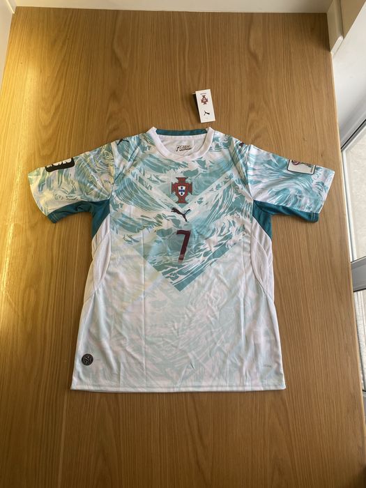 Футбольная футболка PUMA CR7