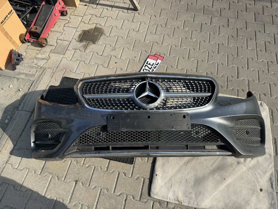 Оригинална предна броня за Mercedes W213 W238 AMG