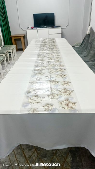 Стол для зала 4*110 белый.