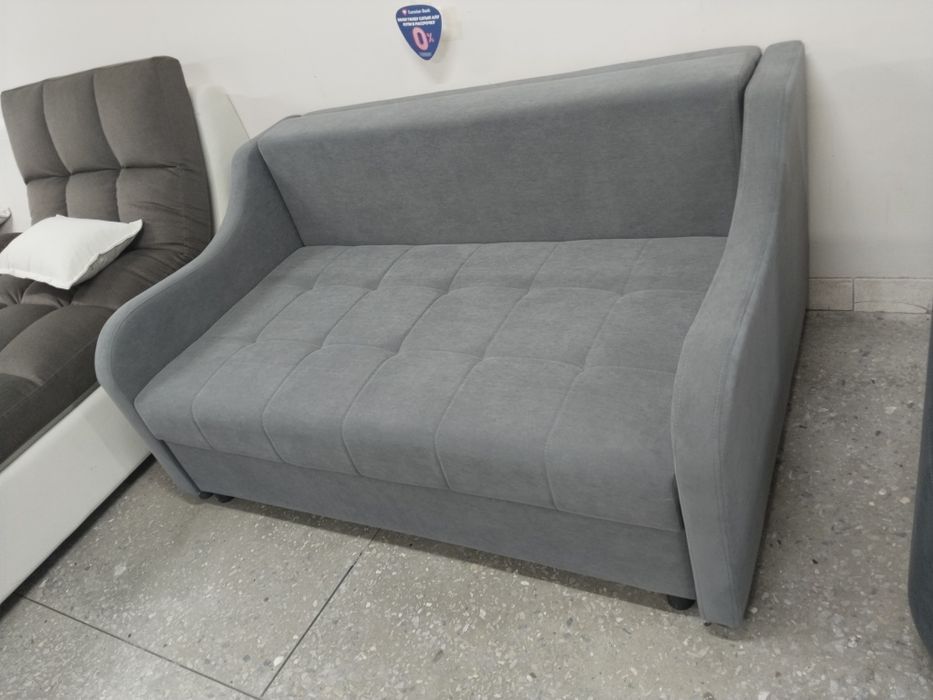 Продам подростковый диванчик