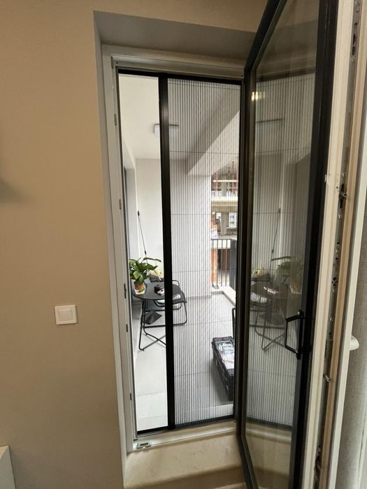 Комарници различни видове за прозорци и врати- изработка и монтаж