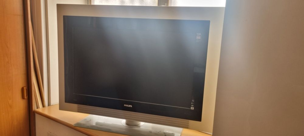 Philips Cineos 42"