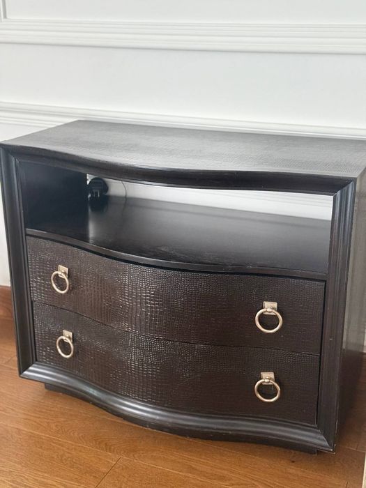 Срочно продам тумбы Desiderio