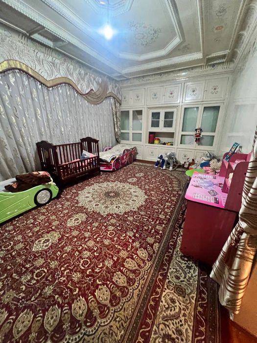 Yoʻlli yuzida uy sotiladi biznes uchun zoʻrjoy