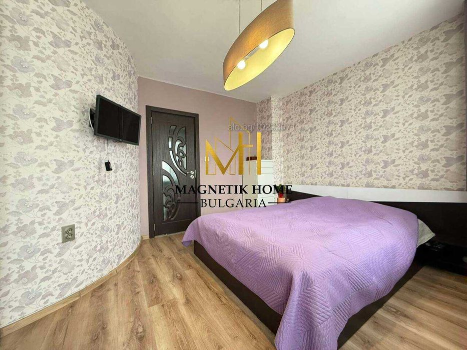 Магнетичен двустаен апартамент до ул. Александровска в супер център