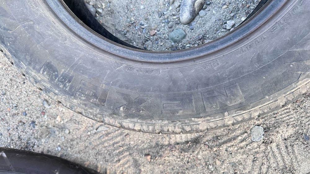 Продам шины 265/60 18