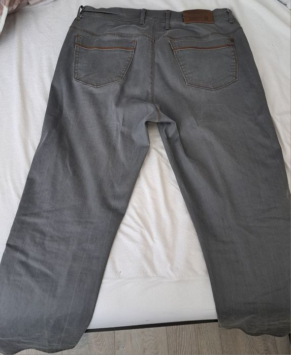 Мъжки дънки сиви