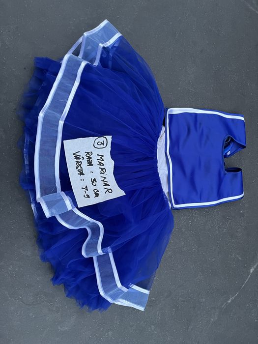 Vand rochite balet tutu 7-12 ani