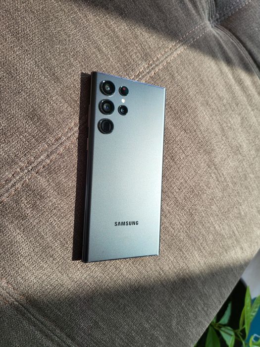 Samsung Galaxy S22 ULTRA  512 Gb RAM / 12 Gb ROM