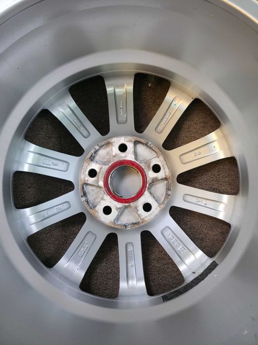 4 Jante Aliaj 5x112 17'' 8J ET 42 - VW Golf Passat Tiguan Touran Sharan Caddy / Skoda Octavia Superb Kodiaq / Audi A3 A4 A5 A6 Q3 Q5 !