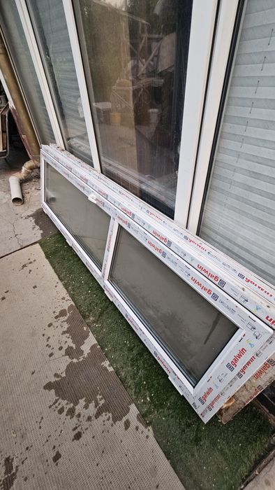 Пластиковые двери