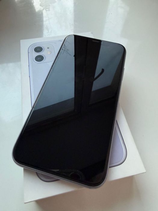 Айфон 11 128 гб.