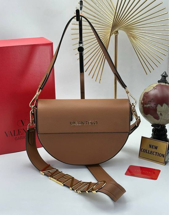 Geanta Valentino Noua !!! Dimensiuni 25/19 !!!