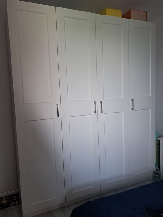 Dulap Ikea stare perfecta 1700 Ron!
