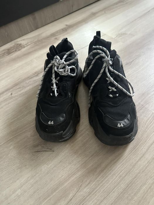 Ballenciaga triplee S