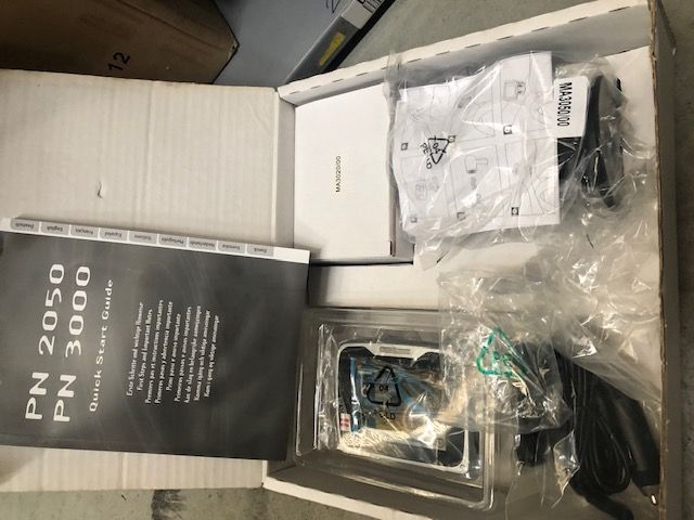 Navigatie Navimaster VDO Dayton pn2050 7711422397 MP3, 3.5" touch display, 12 calale gps, cu jocuri, rutare vocala, Bluetooth, 65MB memorie,