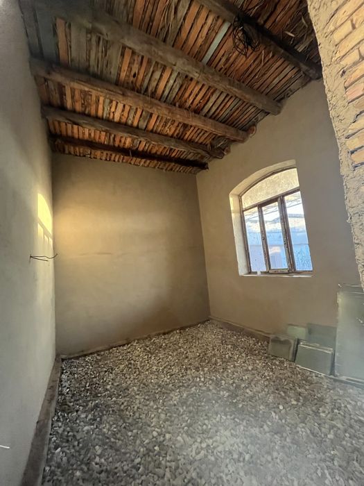 Xovli sotiladi 1.5 mlrad