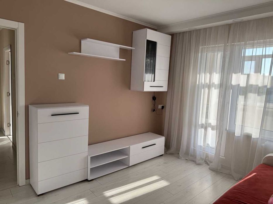 Дава се под наем Двустаен апартамент в София, Модерно предградие - 52 кв.м за 350 € - Снимка #2