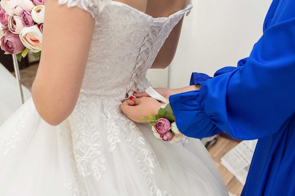 Свадебное платье