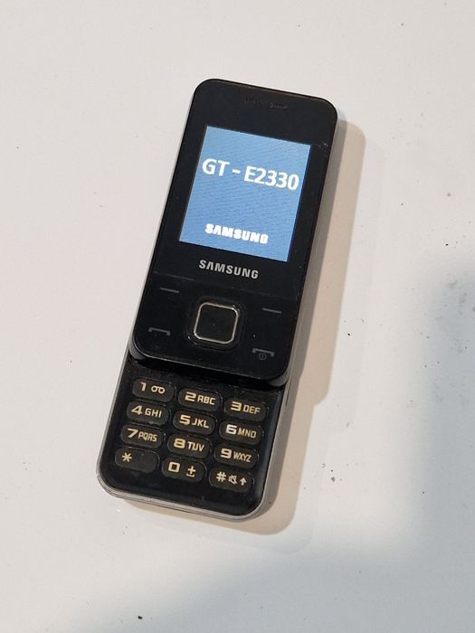 Telefon Samsung slide GT-E2330