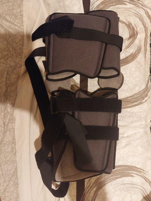 Ортеза за коляно за мобилизация