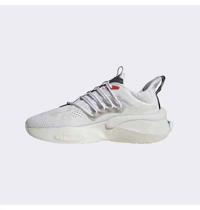 Новые кроссовки Adidas Alphaboost V1